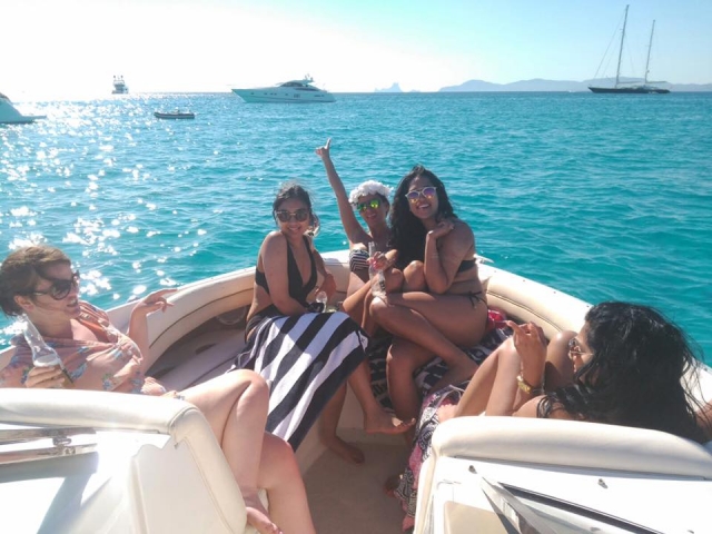  Great moments with friends