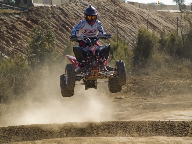  Quad jumping 