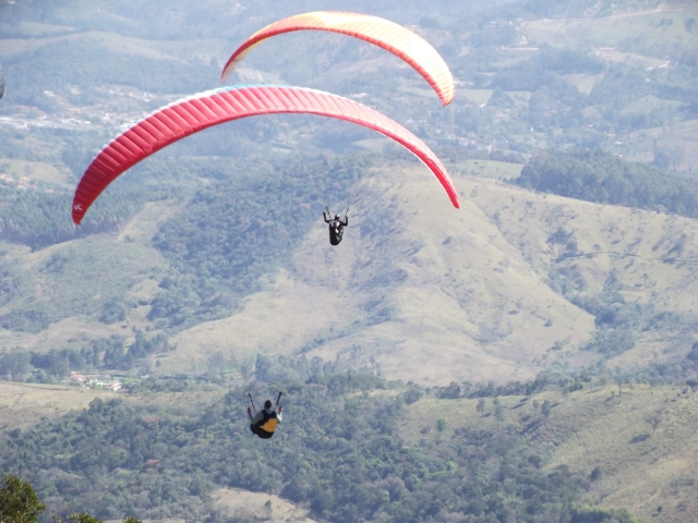 Sobrevolando zonas unicas
