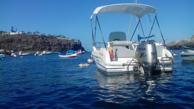 Barco en el mar