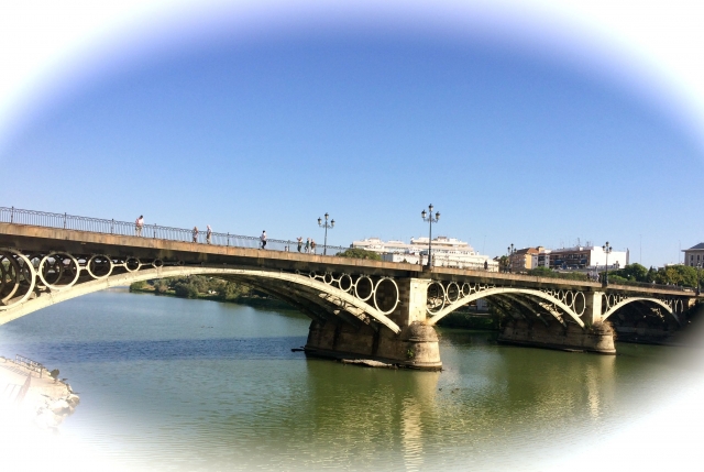 puentedetriana.jpg
