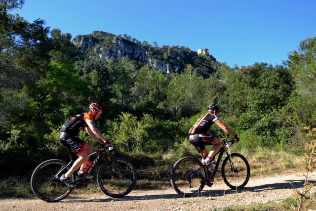  All kinds of mountain bike tours 