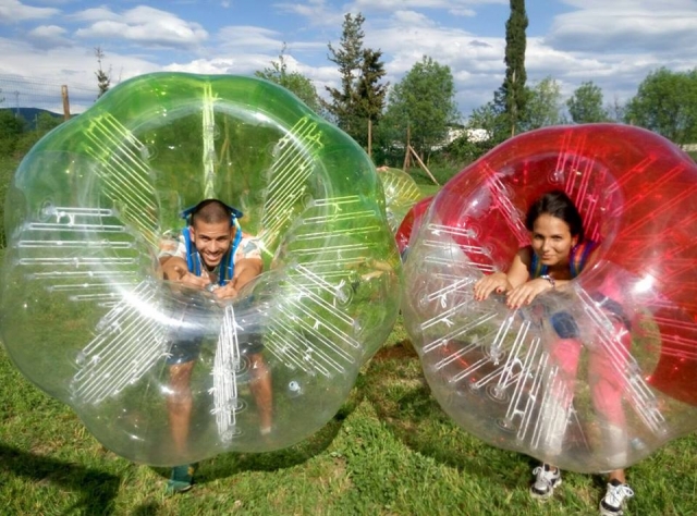  Football inside a bubble? 