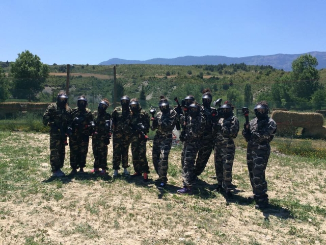  Play paintball with your friends 