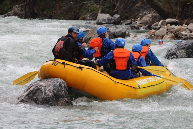  Circuit and rafting 