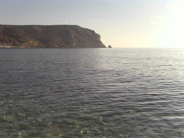 Disfruta de las aguas de Javea