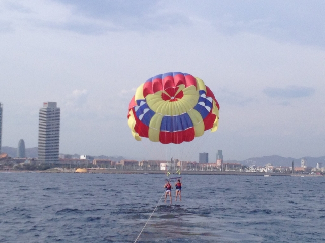  和你的朋友一起来 