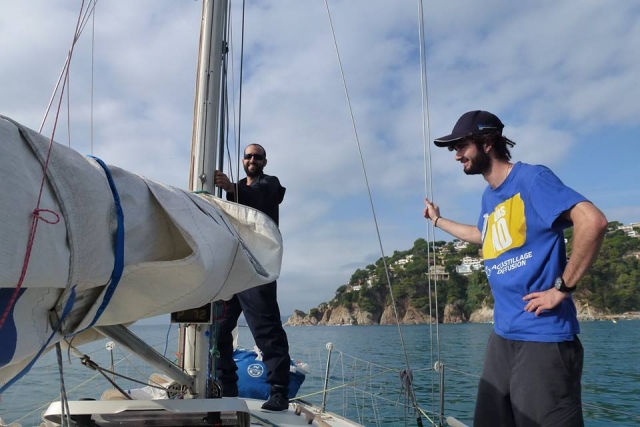 Navega por la Costa Brava