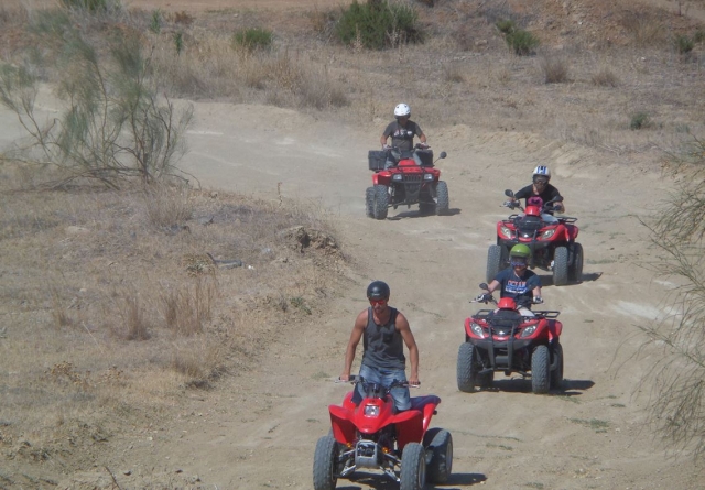 Quads por caminos de tierra en Malaga