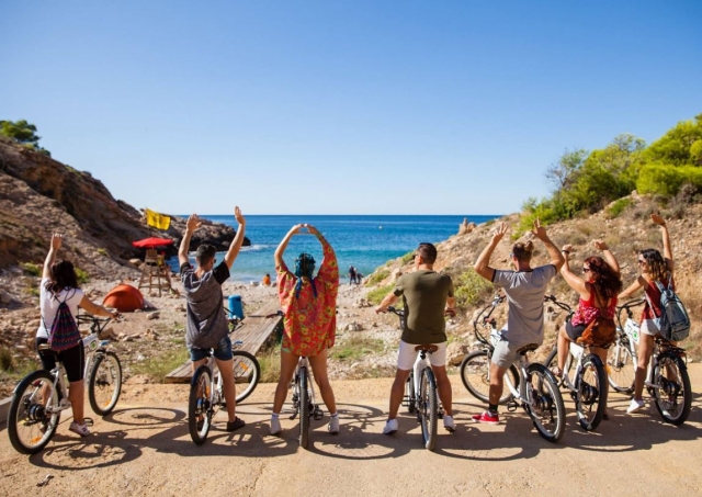  Cicloturismo em grupo por Benidorm 