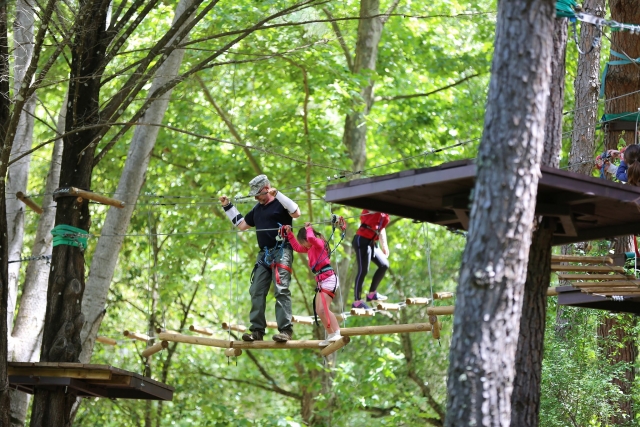 Parque de aventuras infantil