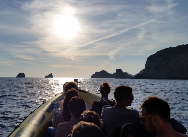  Verso il tramonto in barca 
