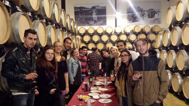  Venha com seus amigos 