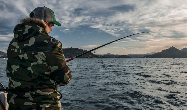 Pescando en el océano