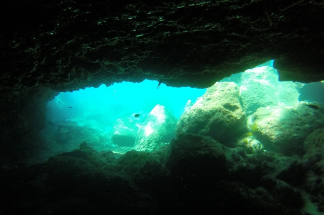  Cave in the Atlantic 