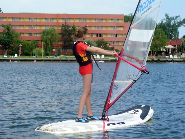 Windsurf