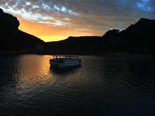  Au coucher du soleil 