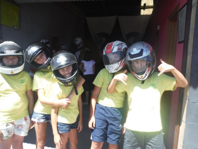  Fazer amigos 