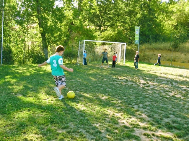  Futebol ao ar livre 