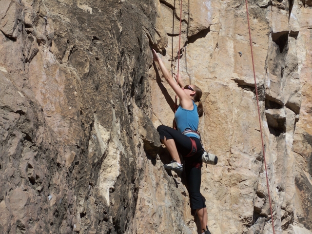  Initiation to rock climbing 