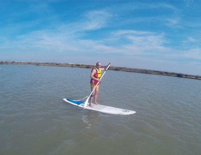 Avancer avec la planche de paddle surf 