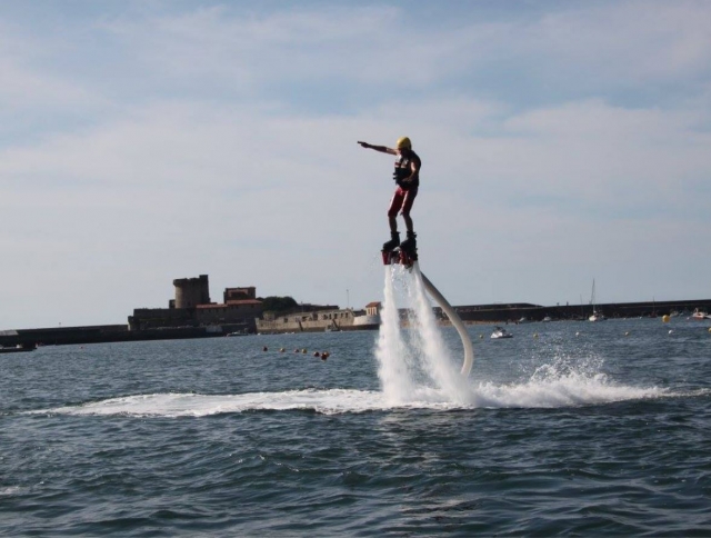  用手臂保持平衡 