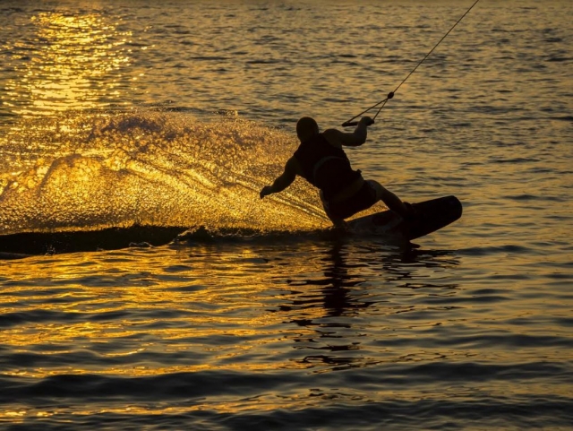  Wake penché en arrière 