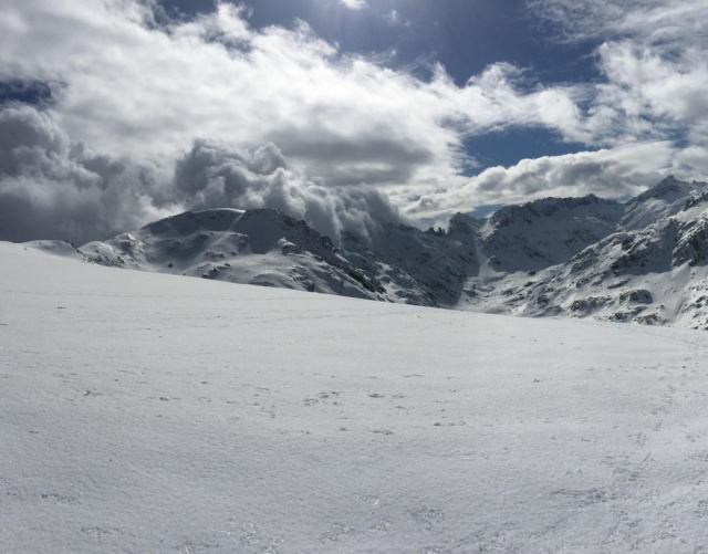  Spectacular snowy landscapes 