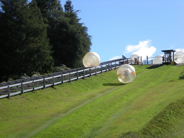  Zorbing in seiner reinsten Form 