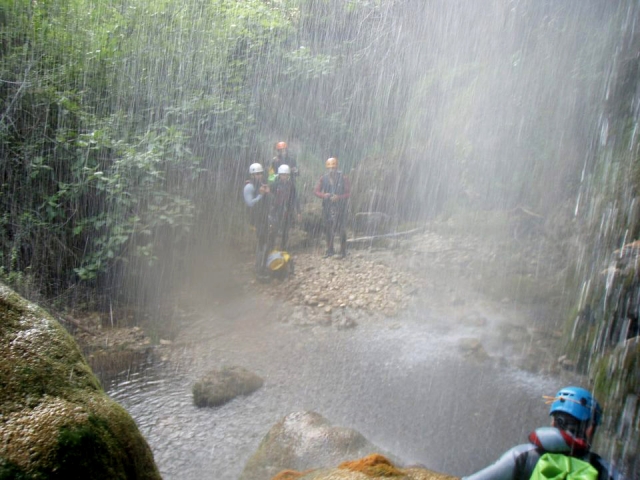  Under the Otonel waterfall 