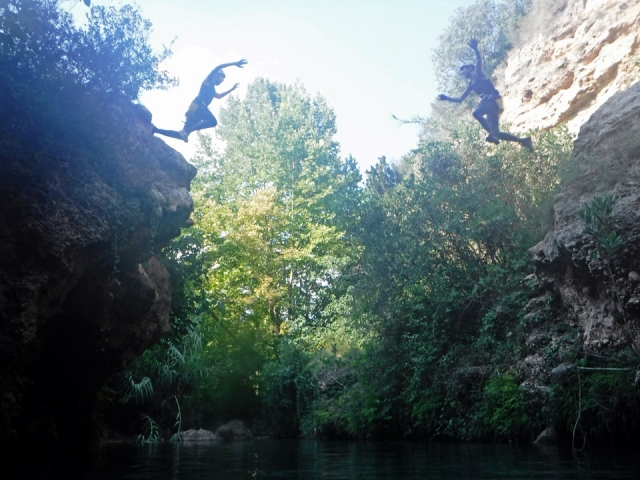  Jumping in the Gorgo ravine 