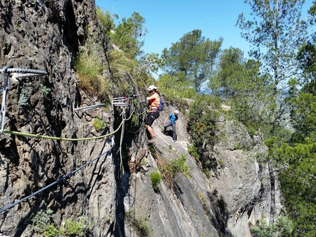  Passing the Enguera ferrata 