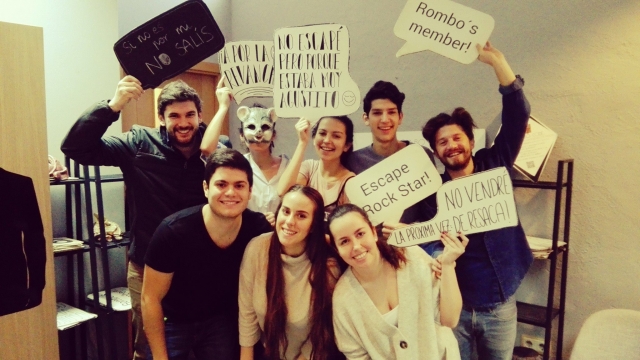Con los cartelitos
