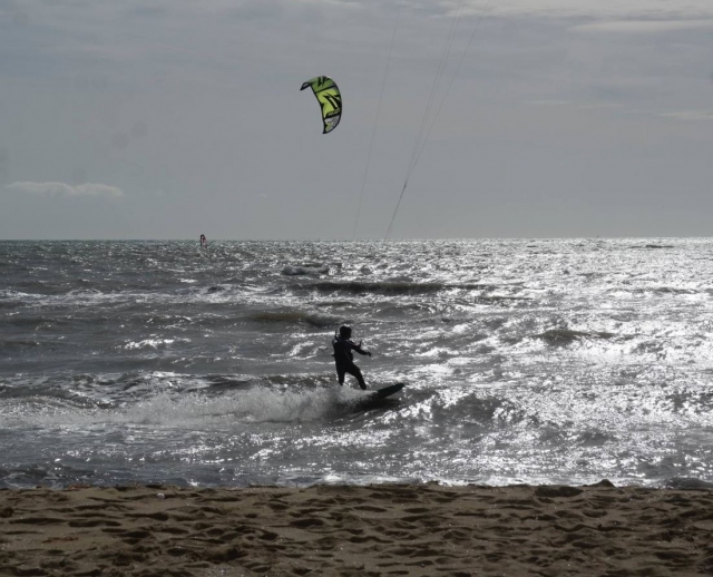 Kite junto a la orilla mallorquina