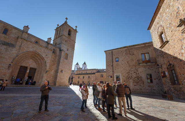 Contemplando edificios historicos