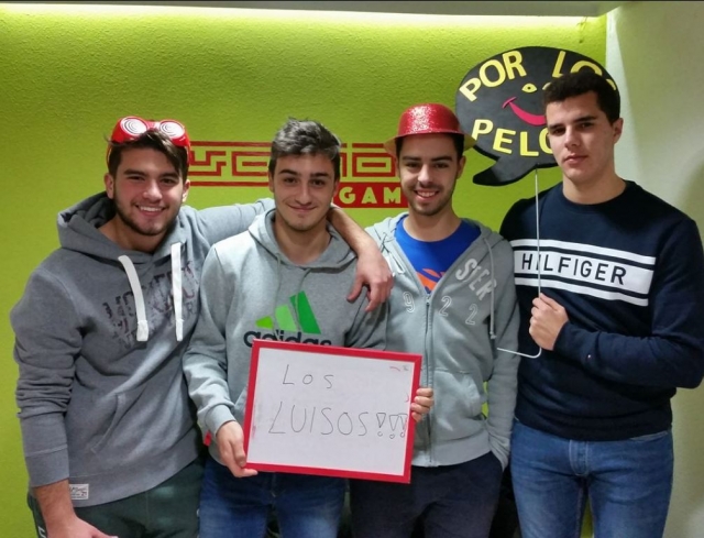  The Luisos with their blackboard 