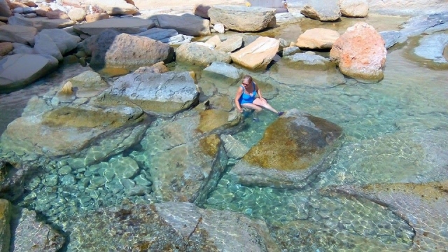  Refreshing your feet 