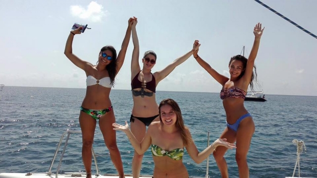 Chicas en alta mar