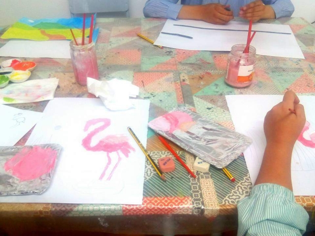  Flamingos malen 