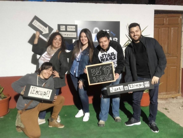 Bichin team en la sala de escape
