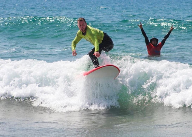  Surf student standing 
