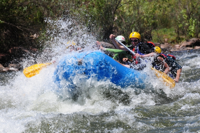  difficult area to direct the raft 