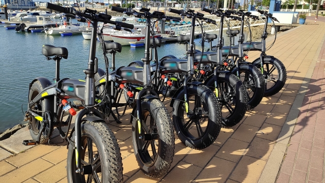 Anímate a recorrer la isla con las bicis eléctricas