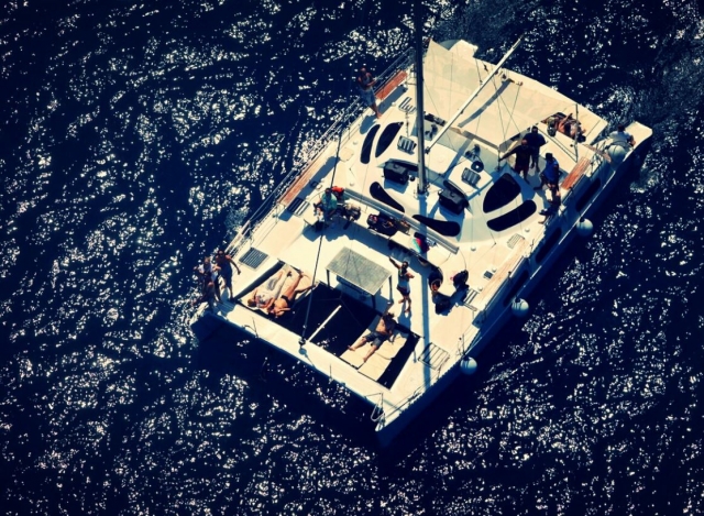e-19741164-catamaran-blue-spirit14978726294422.jpg