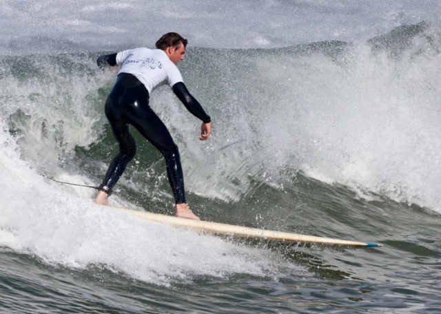  Spinning on the wave 