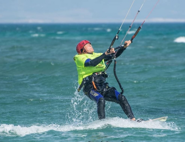  Control of the kite in the water 