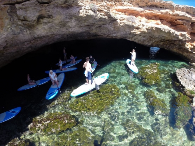 e-19741552-sup-entre-calas-ibicencas14990693157235.jpg