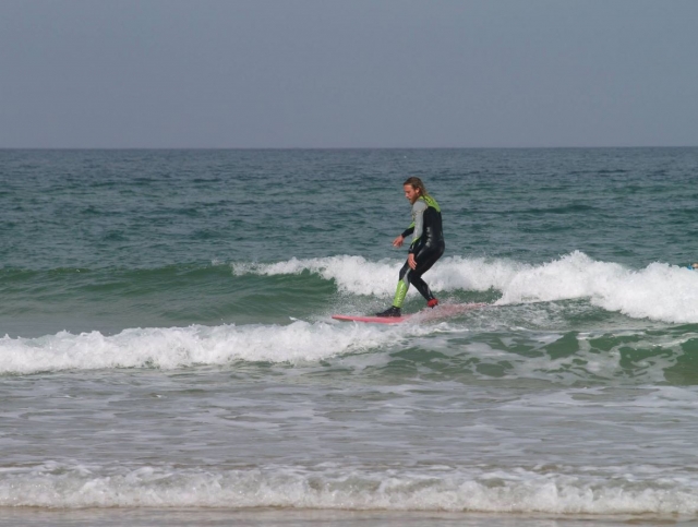 Haciendo surf en Loredo