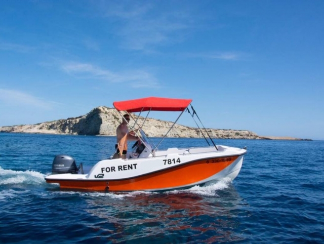 Boot auf Ibiza ohne Bootsführerschein 