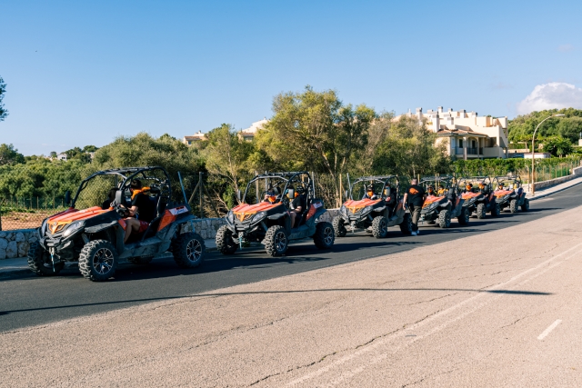 Ruta en buggy en Cala Mandia